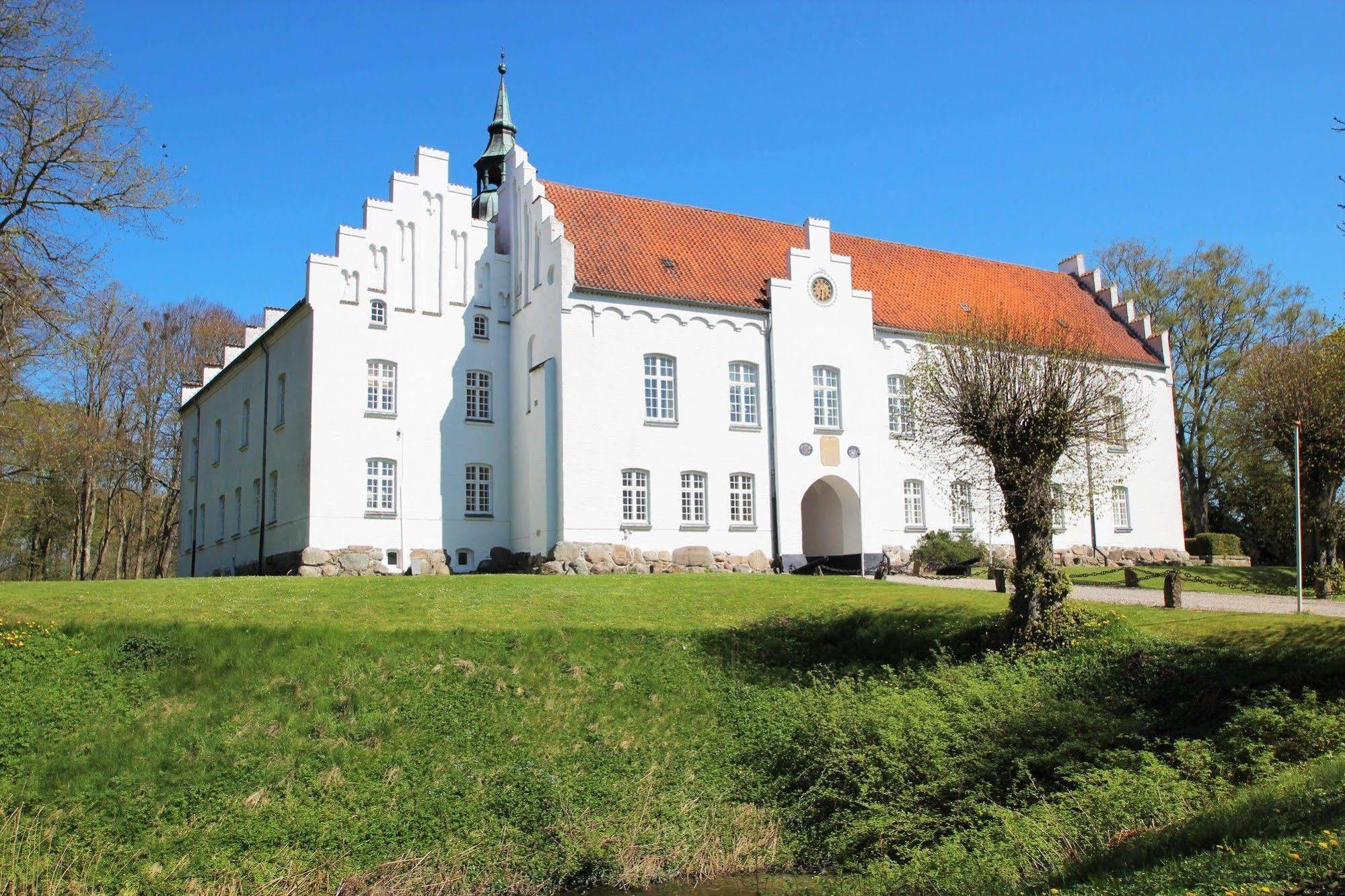 Kokkedal Slotshotel Brovst Exterior photo